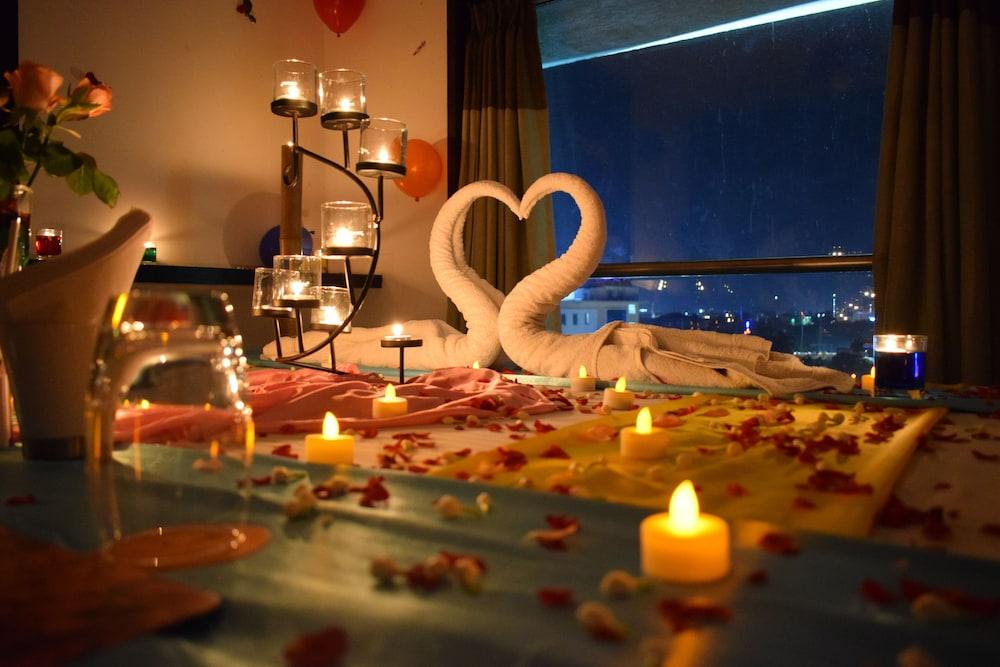 Astoria Hotels מדוראי מראה חיצוני תמונה