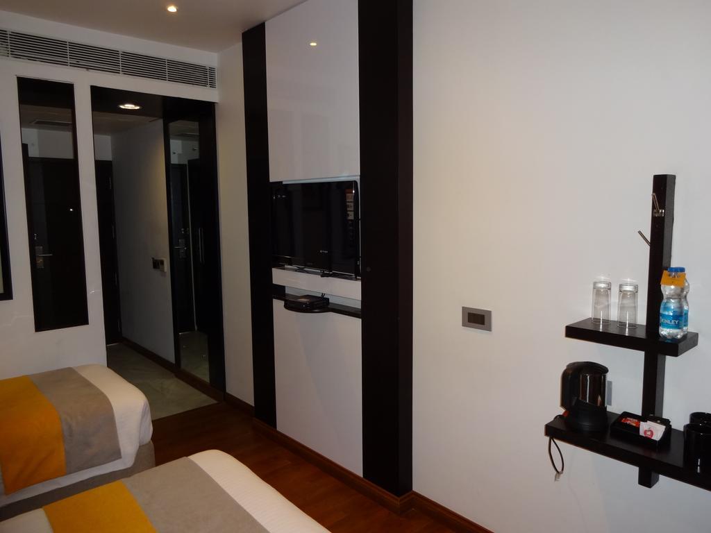 Astoria Hotels מדוראי מראה חיצוני תמונה