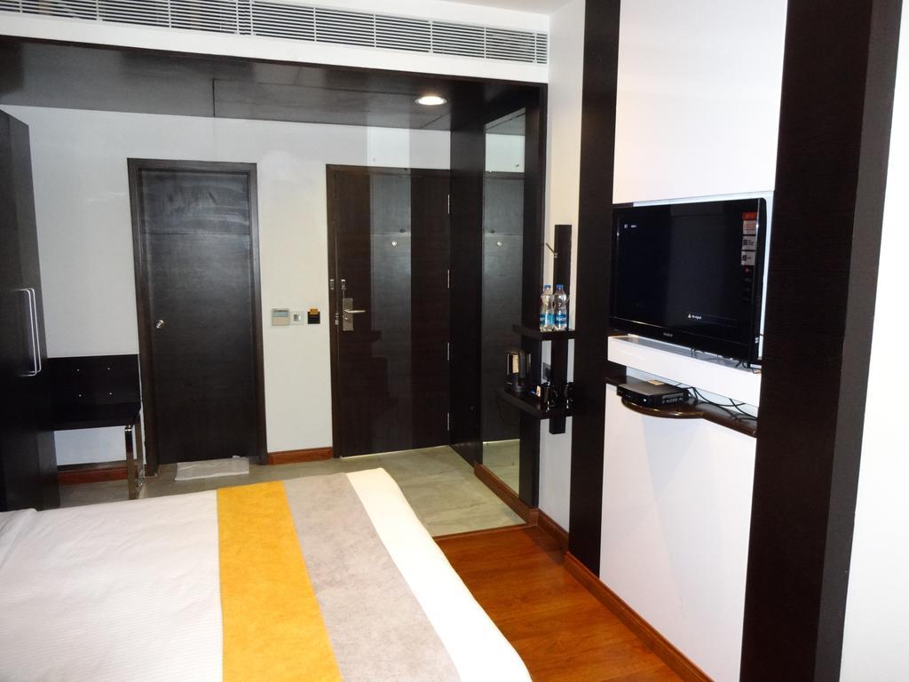 Astoria Hotels מדוראי מראה חיצוני תמונה