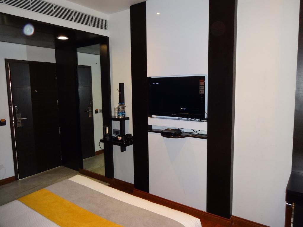 Astoria Hotels מדוראי מראה חיצוני תמונה