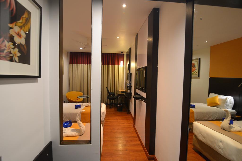 Astoria Hotels מדוראי מראה חיצוני תמונה