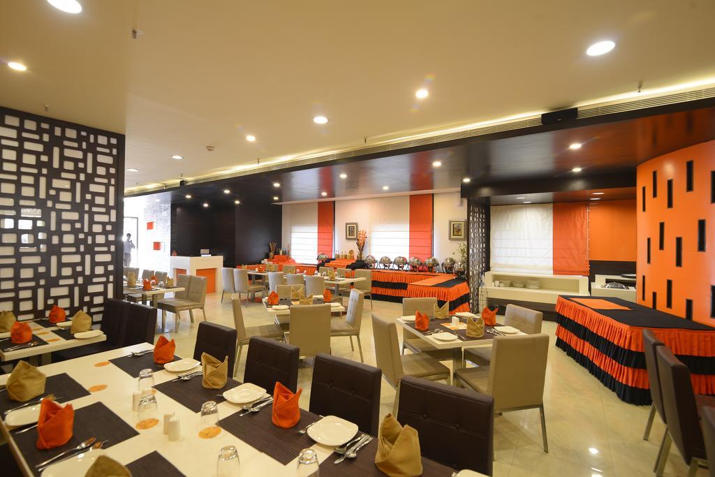 Astoria Hotels מדוראי מראה חיצוני תמונה