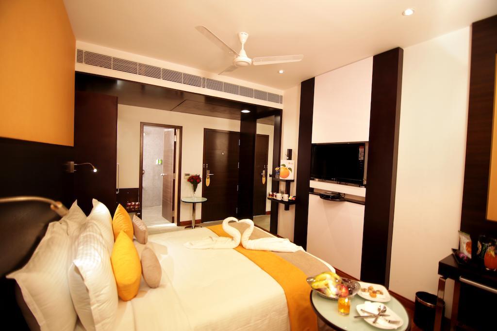 Astoria Hotels מדוראי מראה חיצוני תמונה