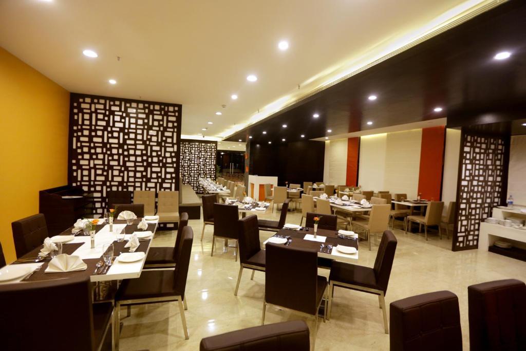 Astoria Hotels מדוראי מראה חיצוני תמונה